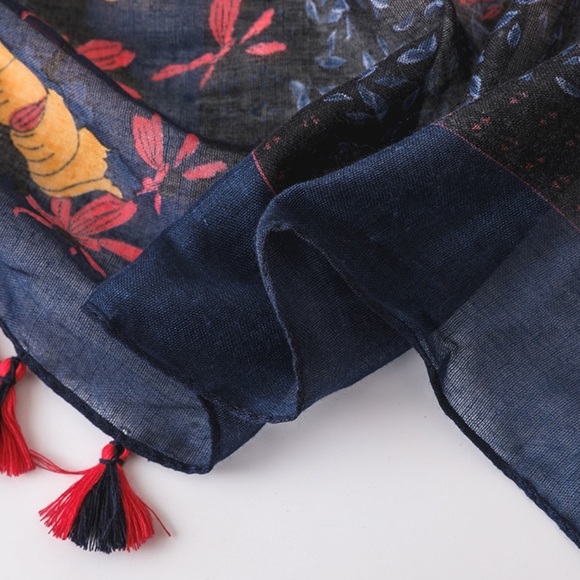 100% cotton Lightweight scarf with tassels - Picture 5 of 6